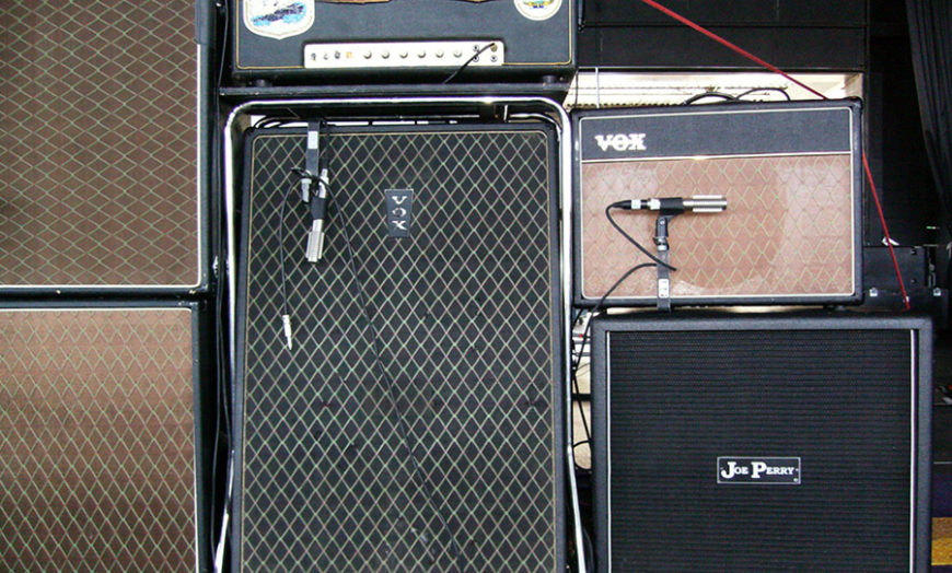 The quest for glorious tones a cheat sheet for miking guitar amps