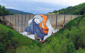 Ella Pitr Mural