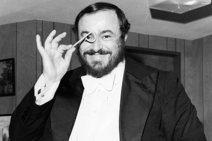 Luciano pavarotti Decostruttori Postmodernisti nessun dorma theremin