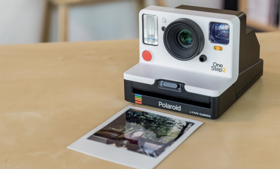 Is it normal that the One Step 2 is like that? Just bought one second hand  : r/Polaroid