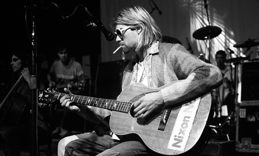 The cardigan from Kurt Cobain's final photo shoot has sold ...