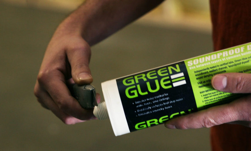 Green Glue and Gyprock separation from the outside world