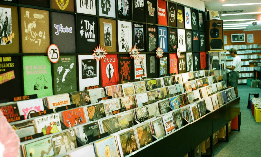 Egg Records Store