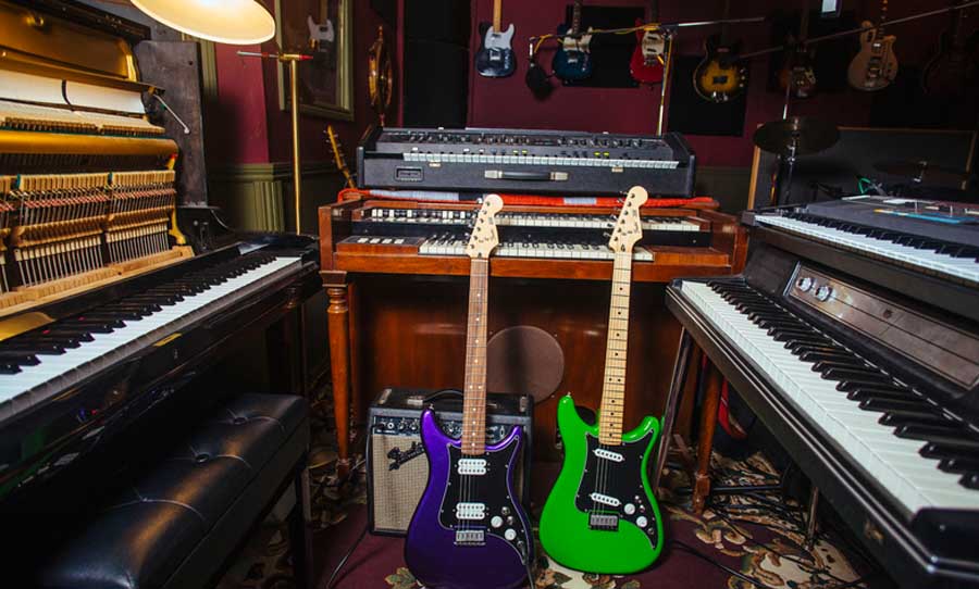 Fender Lead series studio