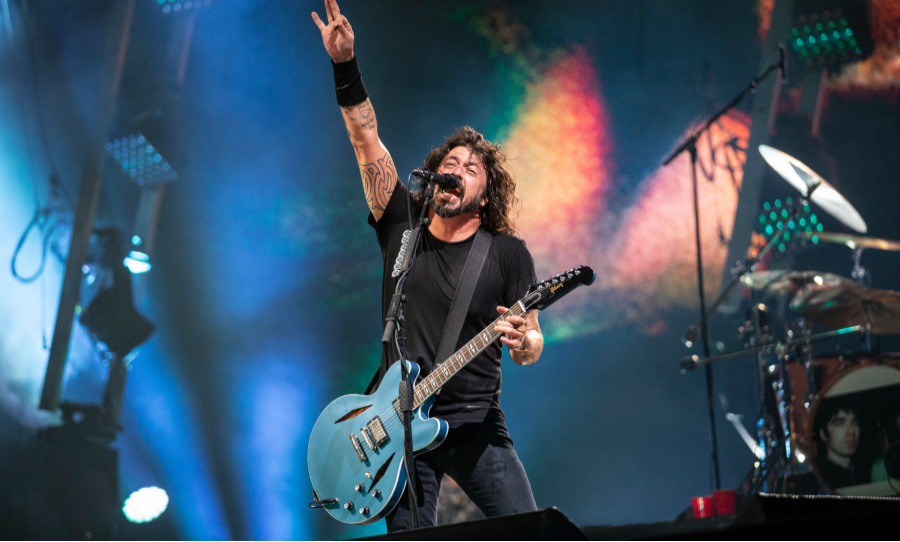 https://happymag.tv/dave-grohl-annou…o-fighters-album/