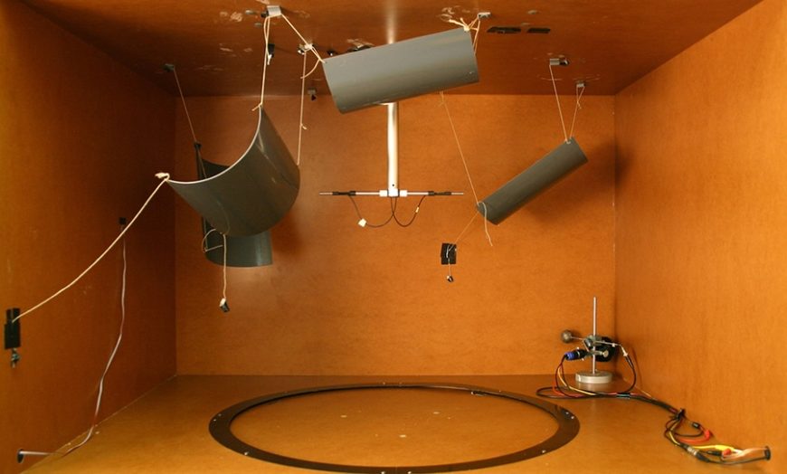 Two ways to play around with natural reverb