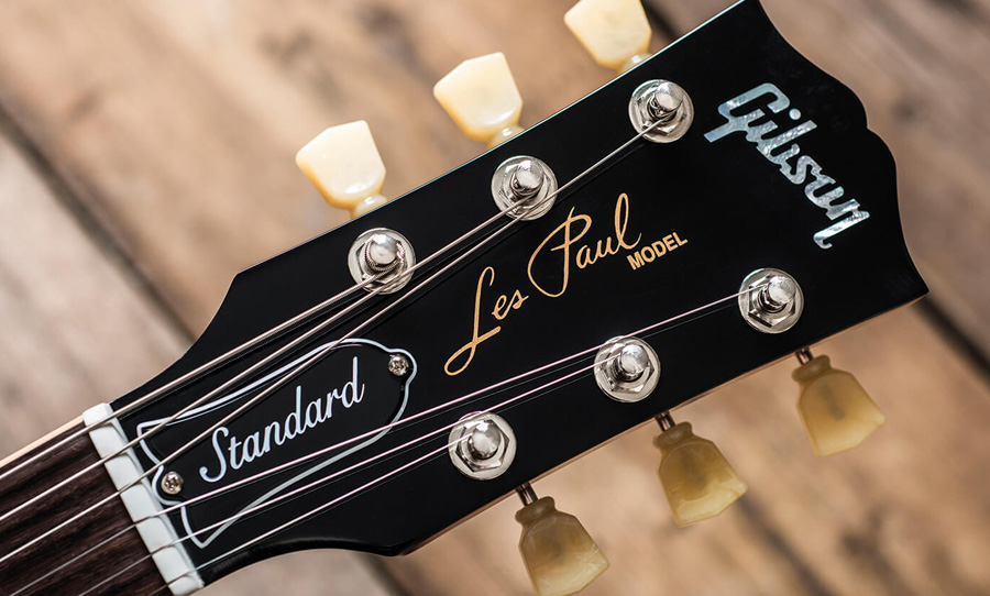 Gibson Les Paul Standard headstock