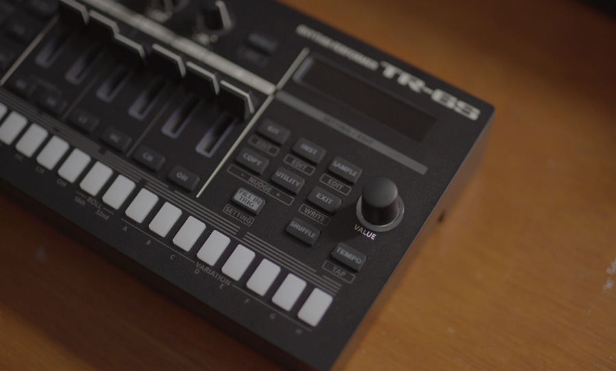 Roland TR-6S Rhythm Performer interface buttons