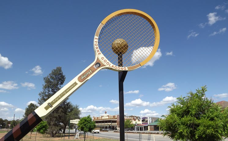A grande raquete de tênis