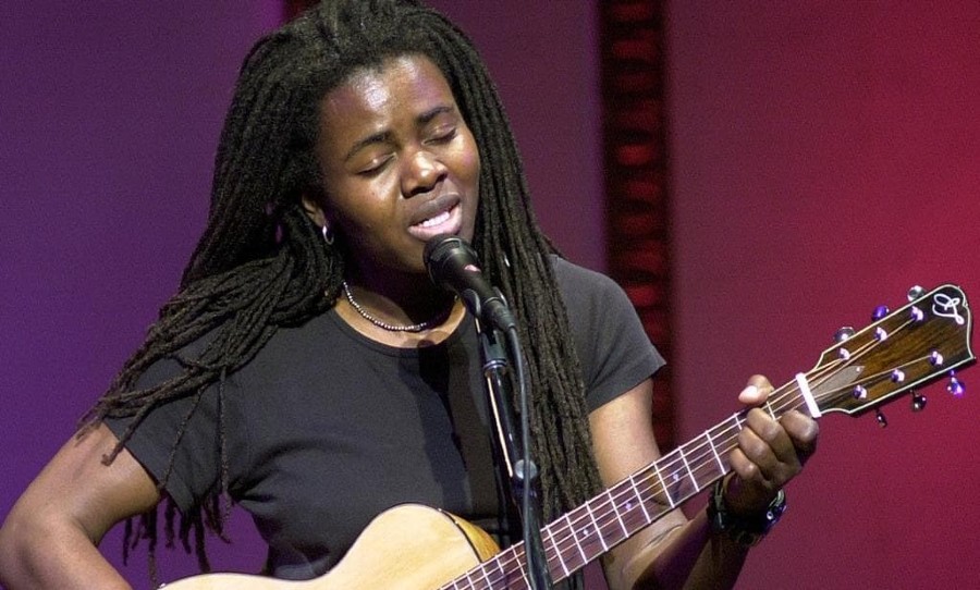 Tracey Chapman performs seth meyers