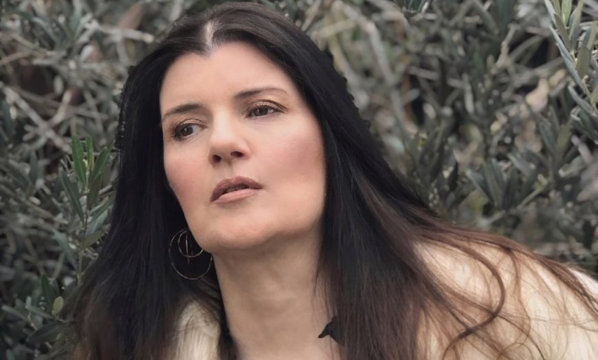 Eliza Brennan releases her anthemic debut single 'Goodbye'