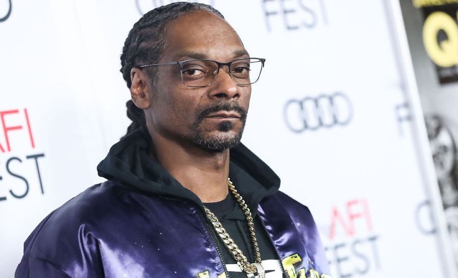Watch Snoop Dogg snap after just 15 minutes of 'Madden 21'