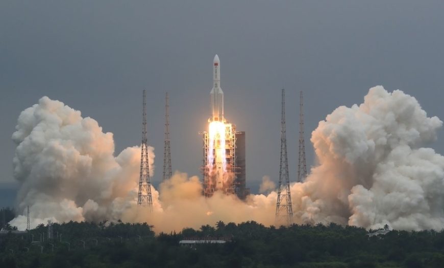 20-metric ton booster from Chinese Rocket uncontrollably falling to Earth