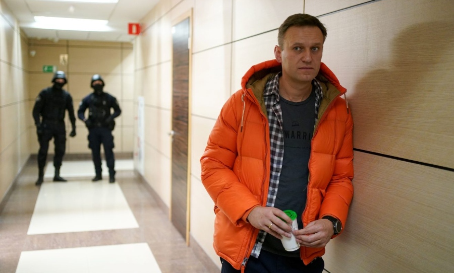 alexei navalny tribunais russos rússia corrupção ameaça putin