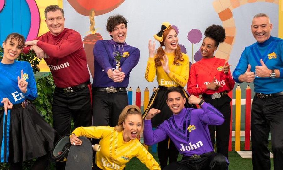 Photo of new Wiggles cast