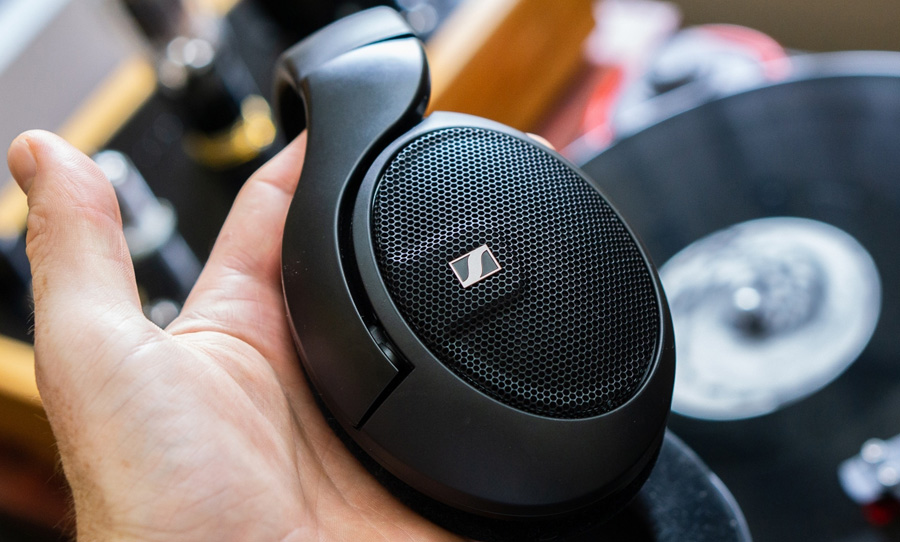 Sennheiser HD560 S