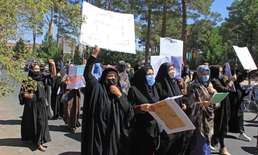 Women in Kabul protesting against Taliban reign