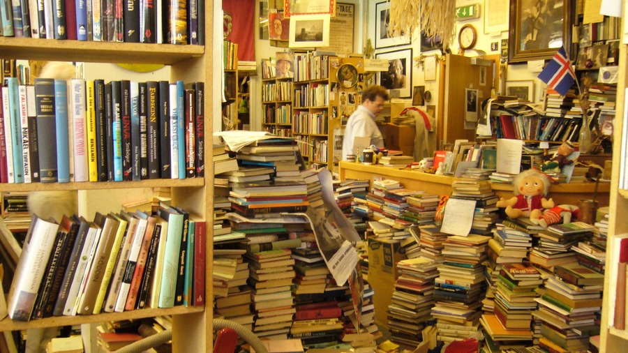 Jolabokaflod icelandic book store
