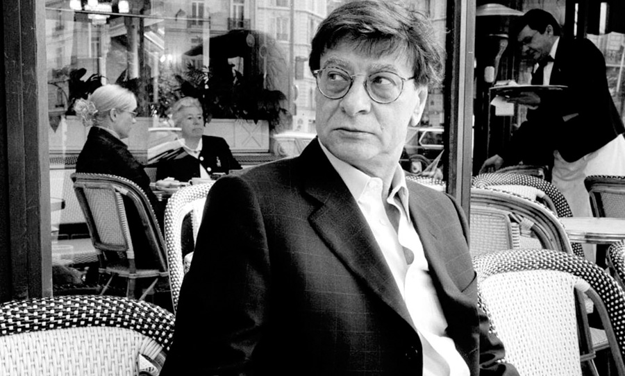 Palestinian poet laureate, Mahmoud Darwish.