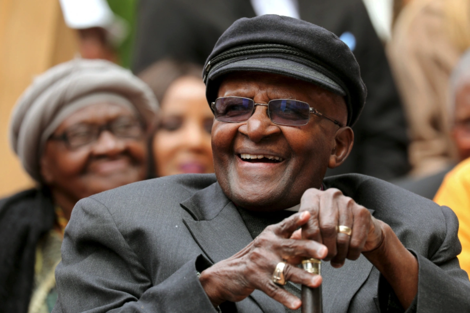 Archbishop Desmond Tutu dies aged 90