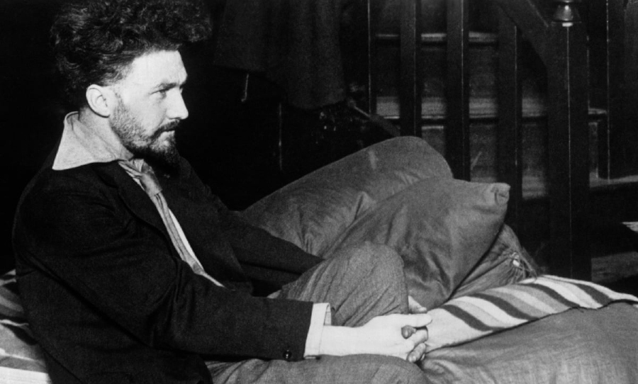 ezra pound the return