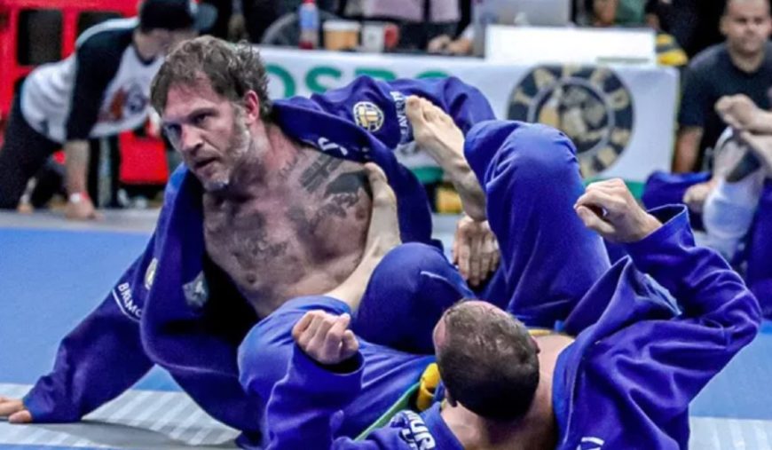 Tom Hardy wins a legit martial arts contest