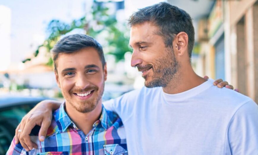 11 Best Gay Cam Sites (& Free Gay Cams) for Twinks, Bears & More