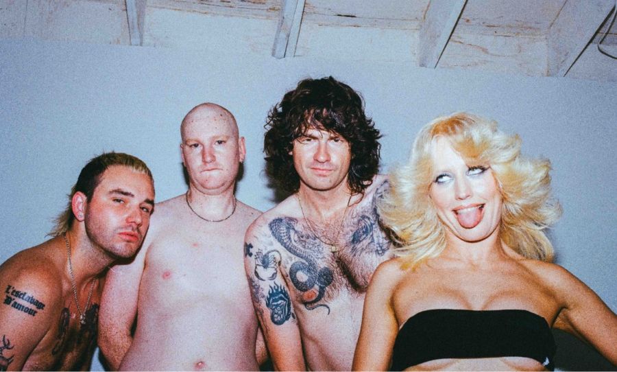 amyl and the sniffers world tour announce