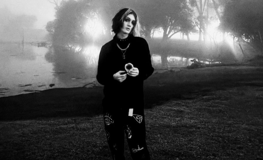 Carkey's deep dive into heartbreak and the inspiration for their new single. 