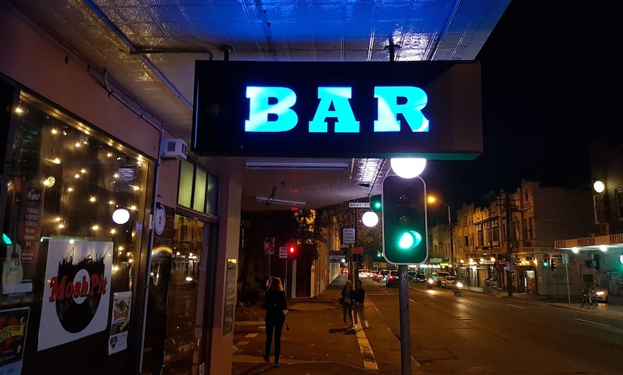 MoshPit Bar