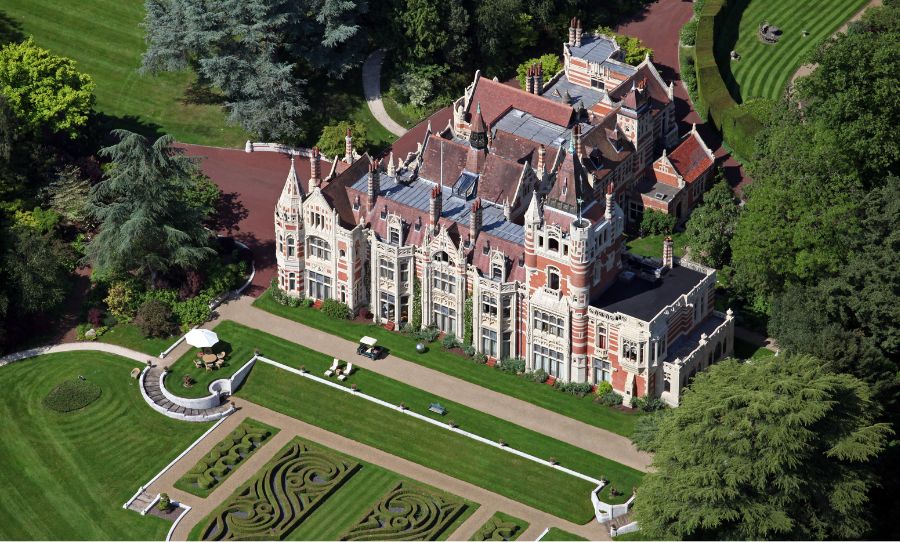The son of Beatles legend George Harrison has won planning permission to build a new property at Friar Park in Henley-on-Thames in Oxfordshire