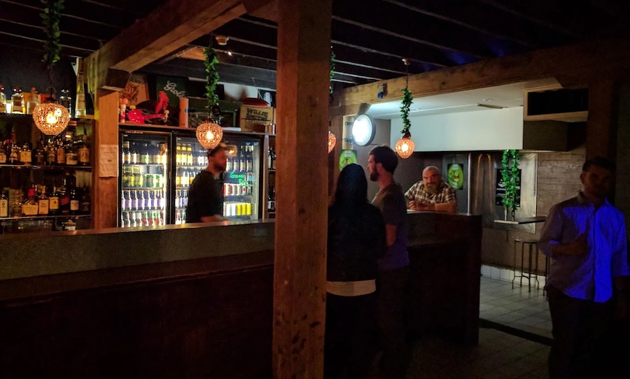 mobius lounge bar