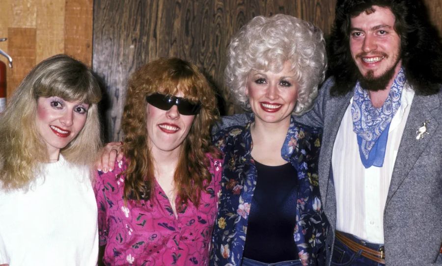 dolly partons sisters