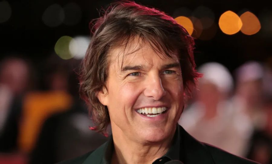 om Cruise Gets Long-Awaited Oscar and Delivers Passionate Tribute to Filmmaking