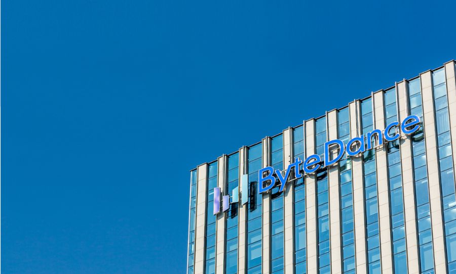 Chinese Tech Giant Launches AI-Powered Voice Tool for Phones
