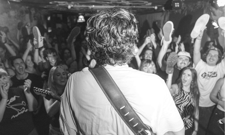 bean magazine on stage - music