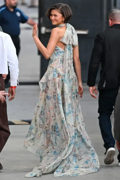 McQueen gown worn by zendaya 2026