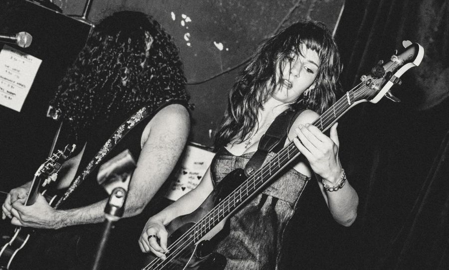 retail therpay band - dead set bar darlo 2026