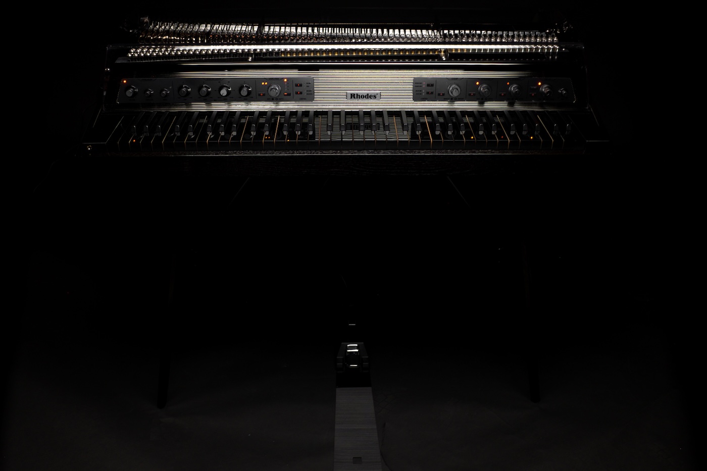 Rhodes MK8/ 80AE 