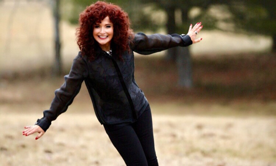 dwayna litz  country singer - activist songs