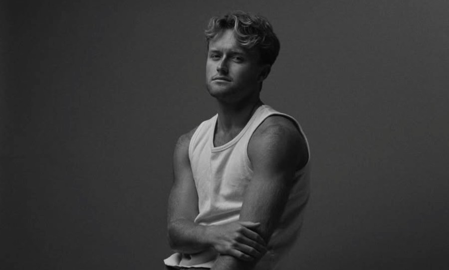 flynn henry photo shoot
